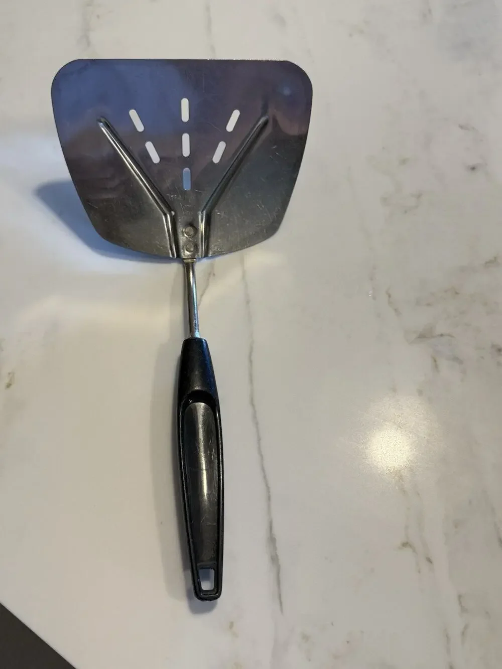 Vtg Foley Curved Stainless Wide Slotted Spatula Turner Flipper Black Handle